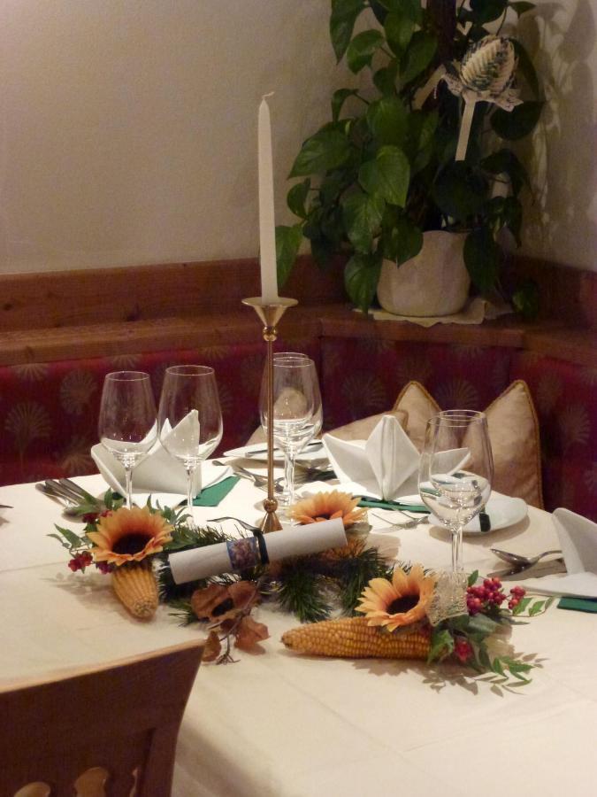 Klein Fein Hotel Zum Graf Planca di Sopra ภายนอก รูปภาพ