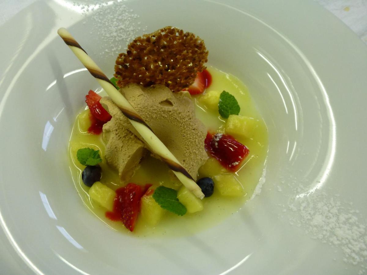 Klein Fein Hotel Zum Graf Planca di Sopra ภายนอก รูปภาพ