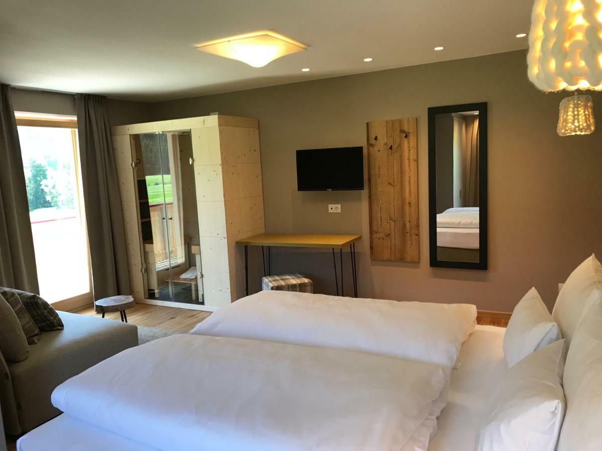 Klein Fein Hotel Zum Graf Planca di Sopra ภายนอก รูปภาพ